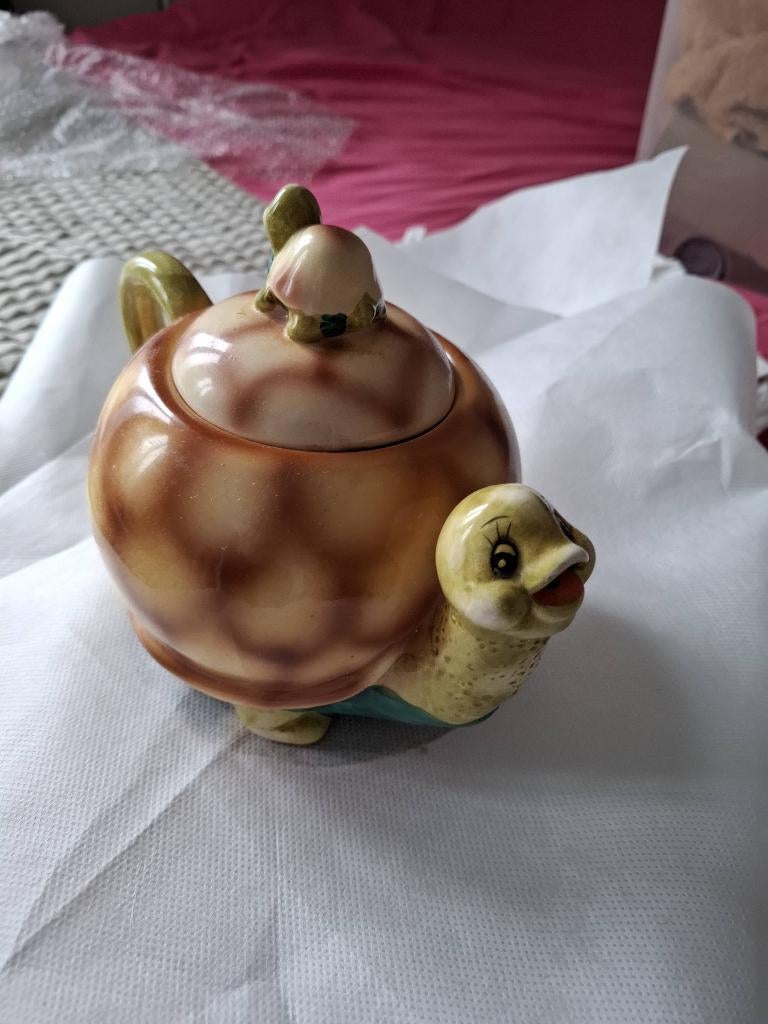Schildpad theepot, Ophalen