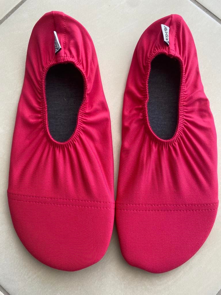 Nieuwe Slipstop water schoenen maat 35 - 36, Ophalen of Verzenden, Nieuw, Meisje, Zwemschoenen