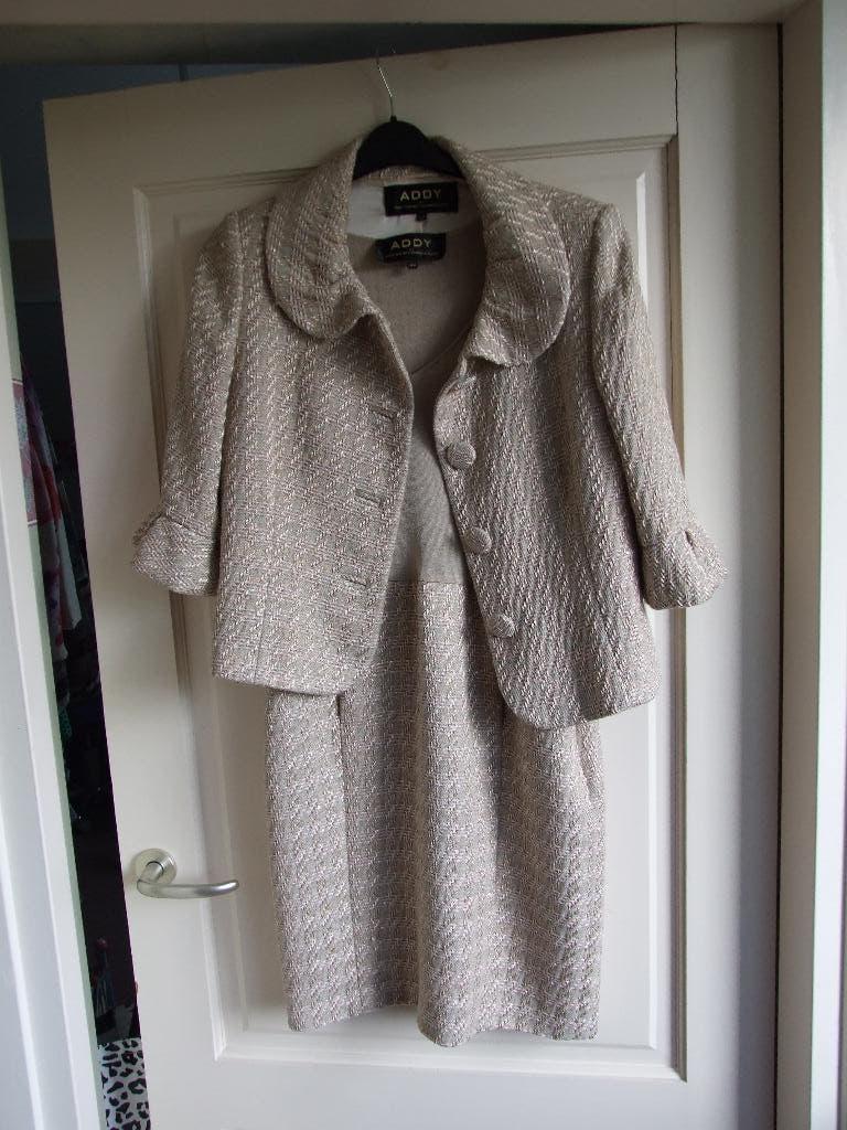 Addy van den Krommenacker jurk en jasje, Maat 38/40 (M), Overige typen, Beige, Ophalen of Verzenden