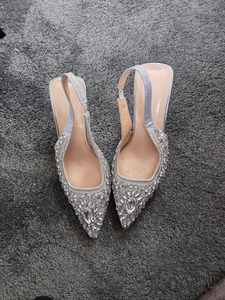 Schoenen, Ophalen of Verzenden, Zo goed als nieuw, Overige kleuren, Sneakers of Gympen