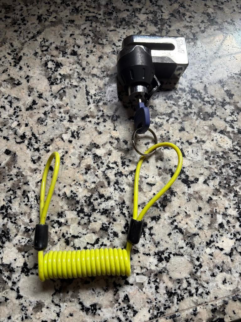 Schijfremslot met herinneringskabel, Ophalen, Gebruikt