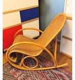 Bamboe rotan schommelstoel, Ophalen