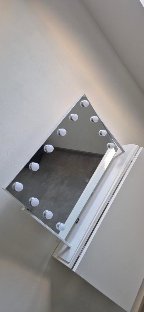 SensaHome Hollywood Spiegel met Verlichting - Dimbare LED, Ophalen