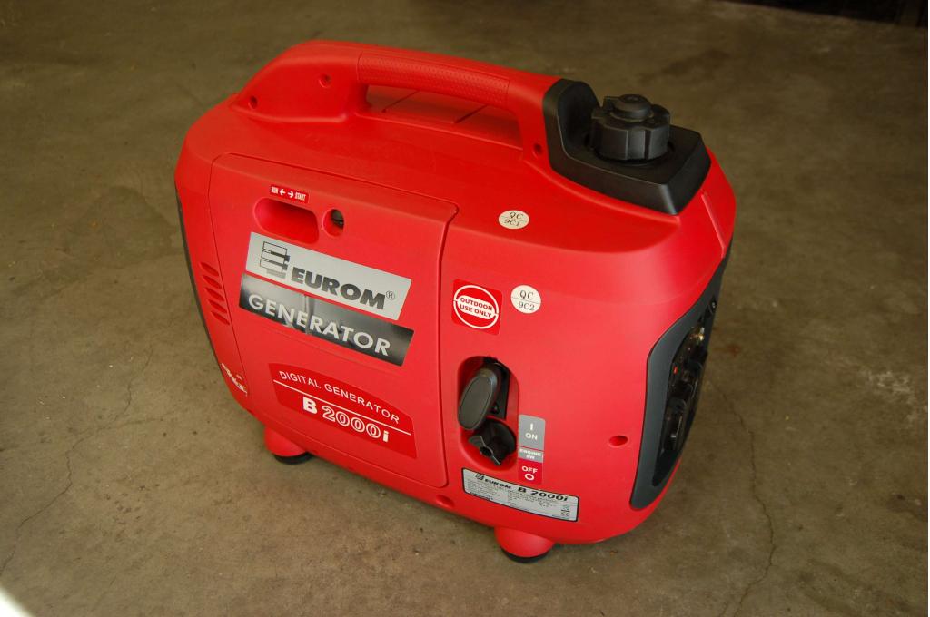 Eurom B2000i Aggregaat met electronisch defect., Gebruikt, Benzine, Niet ingevuld, Geluidgedempt