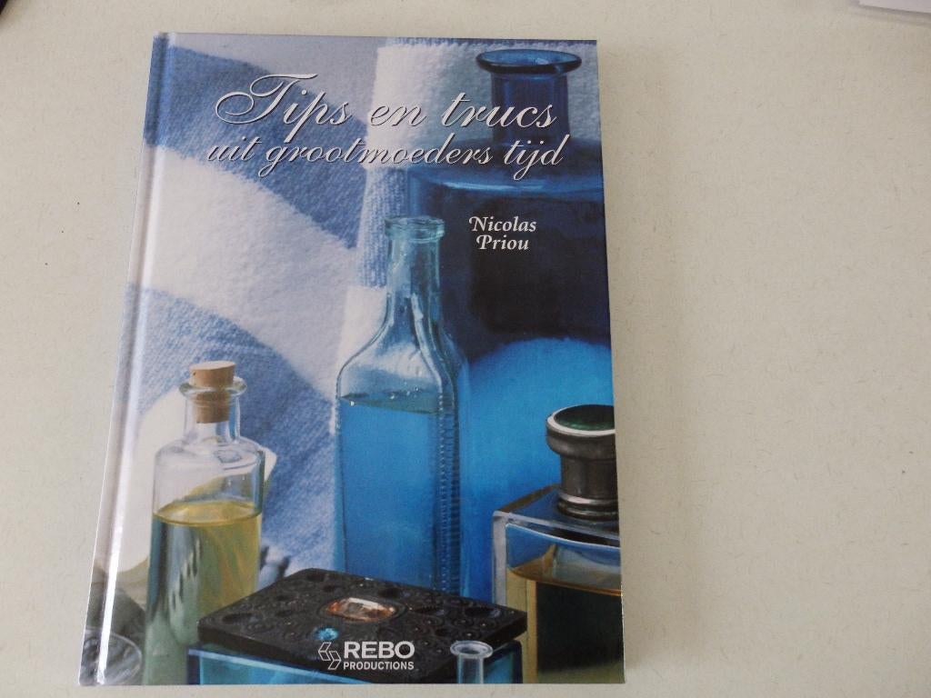 Tips uit grootmoeders tijd, Boeken, Ophalen of Verzenden, Zo goed als nieuw, Overige onderwerpen