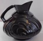 Mat Zwarte aardewerk Schenkkan, Antiek en Kunst, Ophalen of Verzenden
