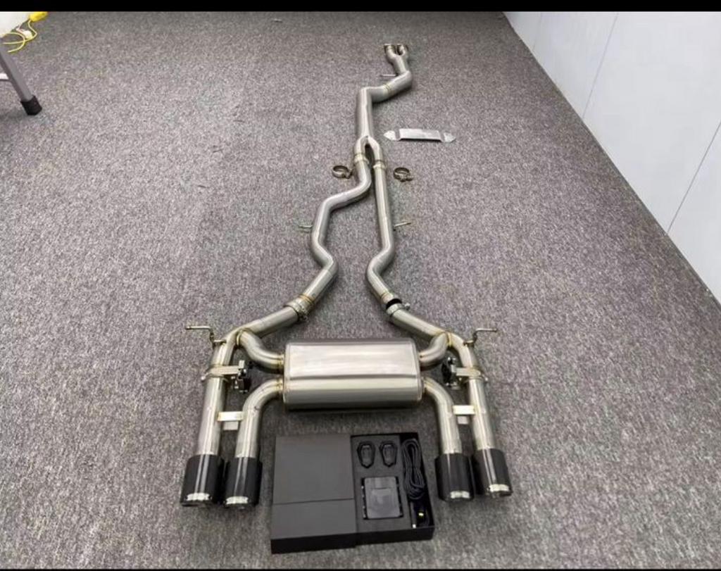 S55 f80/f82 uitlaat en downpipes, Ophalen