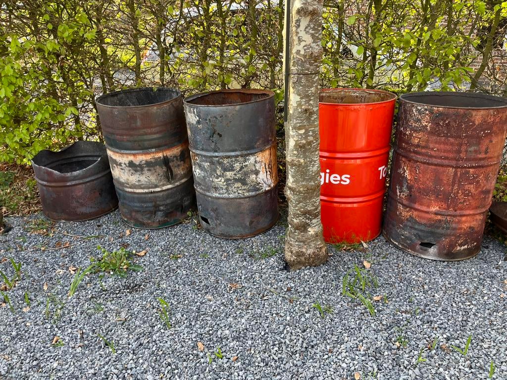 7 stooktonnen olievaten, Ophalen of Verzenden, Zo goed als nieuw