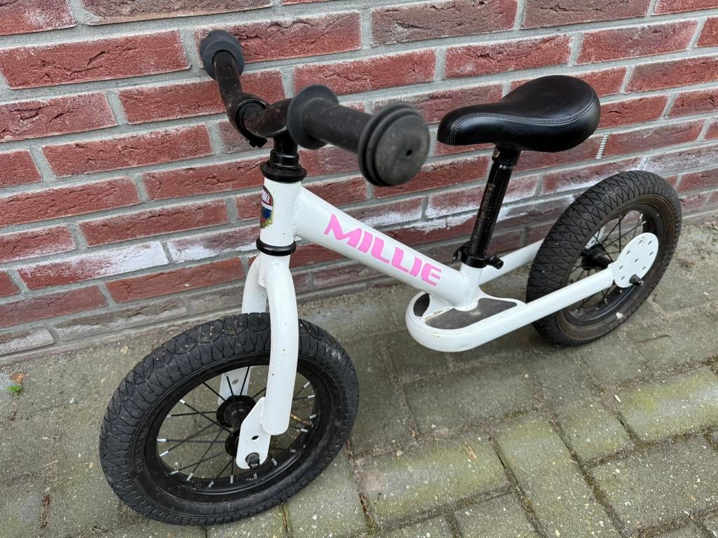 Trybike Steel 12” Loopfiets / balance bike, Kinderen en Baby's, Speelgoed | Buiten | Voertuigen en Loopfietsen, Ophalen, Gebruikt