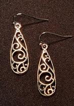 Sierlijke Filigraan Druppel Oorbellen, Ophalen of Verzenden, Nieuw, Zilver, Overige materialen