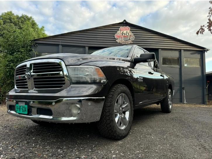 Dodge Ram 1500, Auto's, Bestelauto's, Bedrijf, ABS, Achteruitrijcamera, Airbags, Airconditioning, Alarm, Bluetooth, Boordcomputer