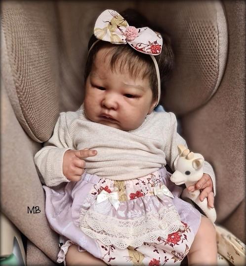 Wat een lieffie een getinte reborn, Verzamelen, Poppen, Zo goed als nieuw, Babypop, Levensecht of Reborn, Ophalen of Verzenden