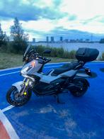 Honda X-ADV 750 Akrapovic full option, Motoren, Scooter, Particulier, Meer dan 35 kW
