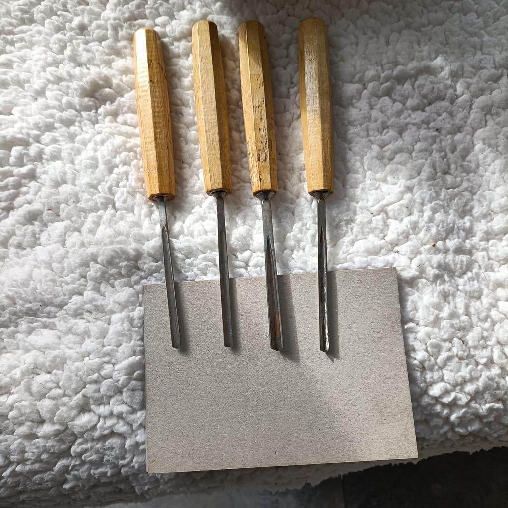 Houtbeitels / Gudsjes - Gebruikt, Goede Staat, Ophalen of Verzenden