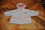 Z.g.a.n. wit/roze winterjas 74, Kinderen en Baby's, Babykleding | Maat 74, Ophalen of Verzenden, Zo goed als nieuw, Meisje, Jasje