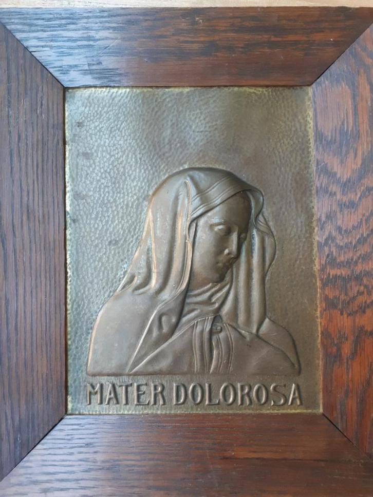 Mater( MARIA) DOLOROSA KOPEREN RELIÈF PLAAT 1920 EIKENLIJST, Antiek en Kunst, Antiek | Religie, Ophalen of Verzenden