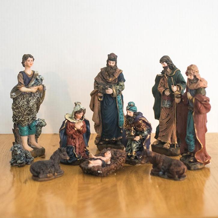 Vintage, gedetailleerde 10-delige kerstgroep in hars, Diversen, Kerst, Gebruikt, Ophalen of Verzenden