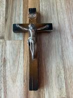 Houten kruisbeeld met koperen corpus, Antiek en Kunst, Antiek | Religie, Ophalen of Verzenden