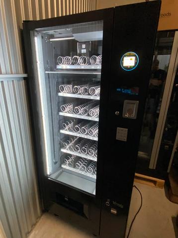 Zeer nette Vendo Automaat met Pinsysteem beschikbaar voor biedingen