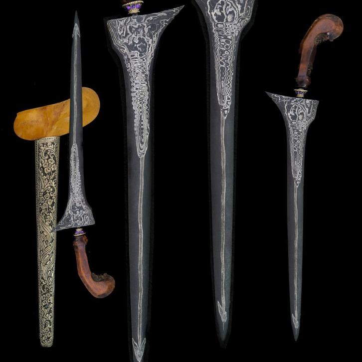Antieke, zeldzame Brojol kris, keris met 3 pamors - kris, Antiek en Kunst, Kunst | Niet-Westerse kunst, Ophalen of Verzenden