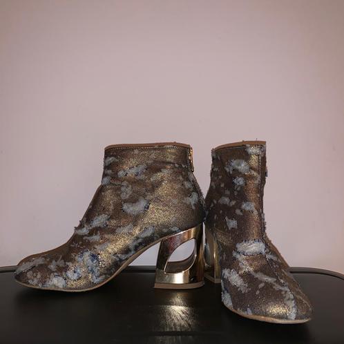 Leuke laarsjesvan het merk Gianmardo Puma in maat 37., Kleding | Dames, Schoenen, Zo goed als nieuw, Lage of Enkellaarzen, Overige kleuren