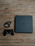 Ps4 met games met controller, Spelcomputers en Games, Spelcomputers | Sony PlayStation 4, Ophalen, Met games, Zo goed als nieuw