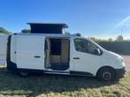 Renault Trafic Stealth Camper Euro 6 Buscamper, nieuwe APK!, Caravans en Kamperen, Overige merken, Tot en met 2, Particulier, Hefdak