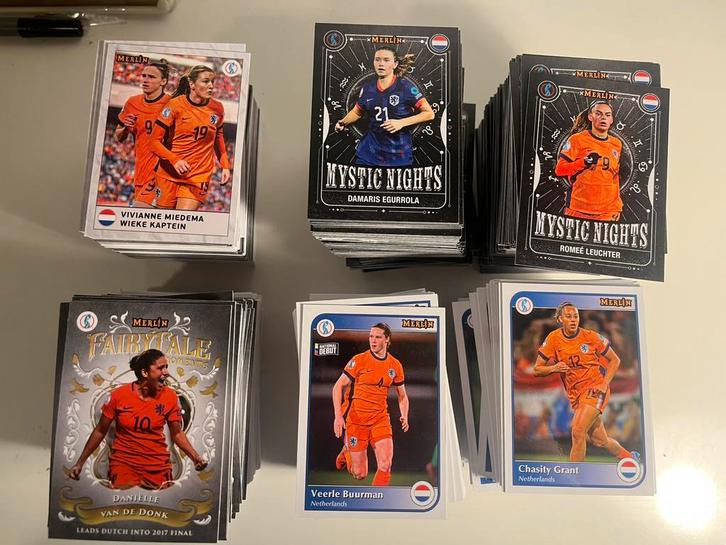 Nederland base bundel (topps merlin women euro 2025), Verzamelen, Sportartikelen en Voetbal, Zo goed als nieuw, Ophalen of Verzenden
