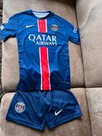 Nieuw PSG Voetbaltenu/ voetbalpakje Maat 128, Ophalen of Verzenden, Nieuw