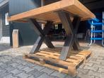 Eiken Eettafel Vierkant met Stalen Onderstel, Ophalen, Gebruikt, Vijf personen of meer, Landelijk, industrieel