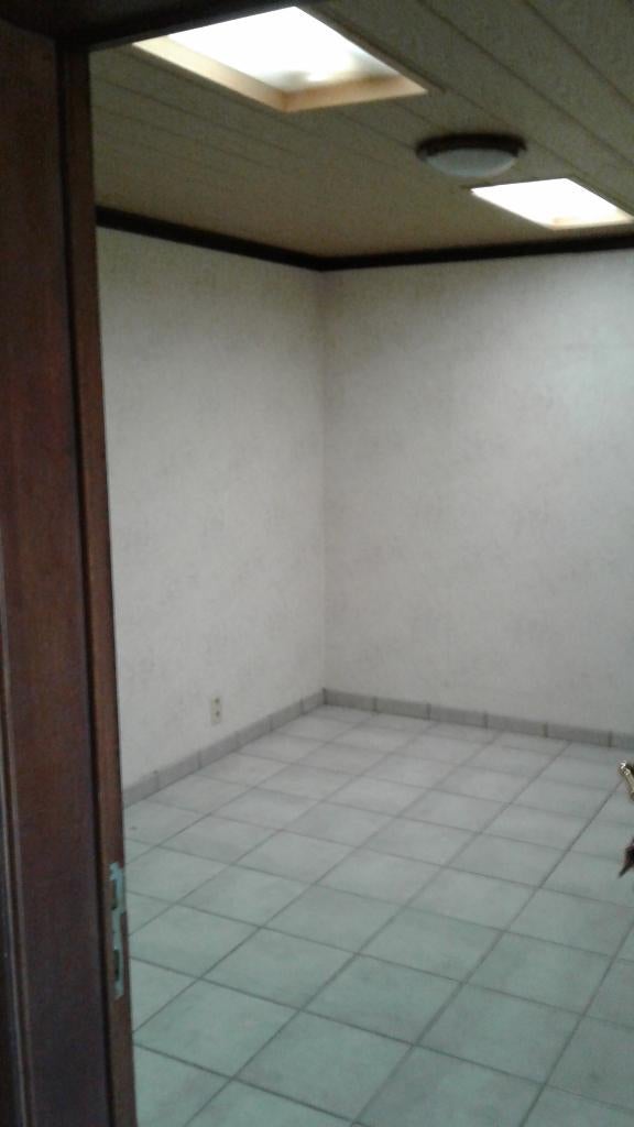 opslagruimte te huur van 12,5m², Ophalen