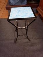 Vintage smeedijzeren bijzettafeltje, jaren '70., Huis en Inrichting, Tafels | Bijzettafels, Vintage, jaren '70., Minder dan 45 cm