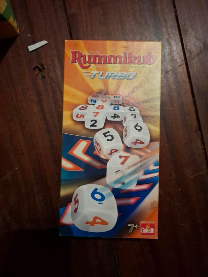 Spel: Rummikub turbo, Hobby en Vrije tijd, Gezelschapsspellen | Overige, Zo goed als nieuw, Ophalen of Verzenden