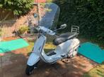 Vespa sprint (2023) met Alarm & GPS + Helmen en kettingslot, Ophalen, Gebruikt, Vespa S, Benzine