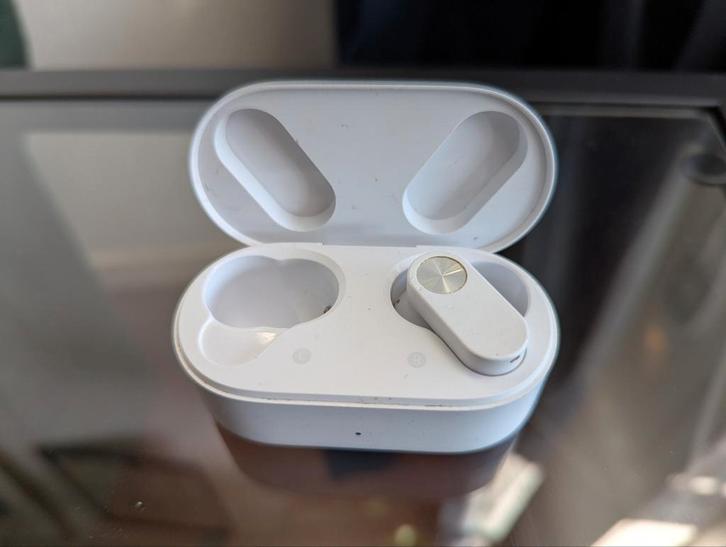 Rechter OnePlus Nord Buds 2 + Case (dus GEEN linker bud), Audio, Tv en Foto, Koptelefoons, Ophalen