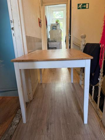 €20 | IKEA LERHAMN tafel [118x74x73cm] beschikbaar voor biedingen