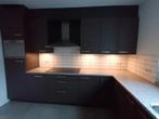 Volledige keuken te koop met apparatuur, Huis en Inrichting, Keuken | Complete keukens, Ophalen, Gebruikt, Kunststof, Hoekkeuken