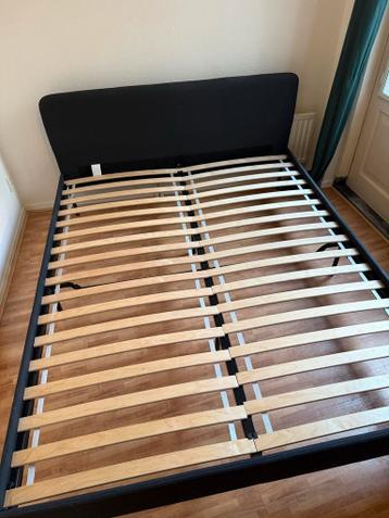 IKEA Bedframe - afbeelding 2