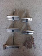 Te koop setje cilinder  sloten gelijksluitend., Doe-het-zelf en Verbouw, Hang- en Sluitwerk, Ophalen of Verzenden, Rvs, Slot