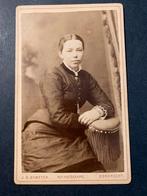 cdv carte de visite jongedame J G Hameter Dordrecht foto 2, Verzamelen, Foto's en Prenten, Verzenden, Voor 1940, Zo goed als nieuw
