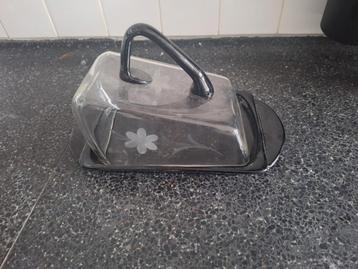 Vintage Kaasstolp met Bloemen beschikbaar voor biedingen
