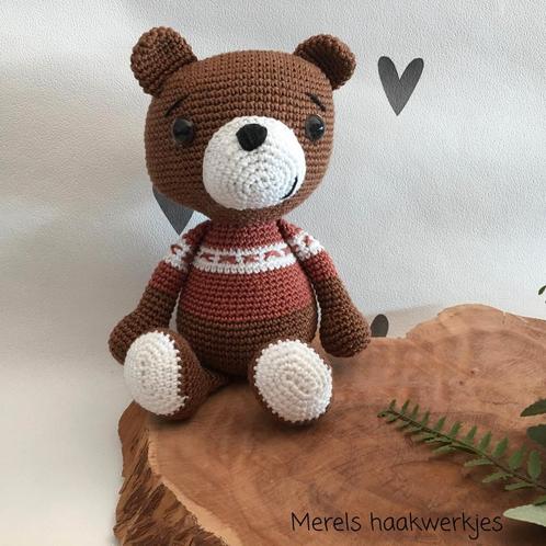 Handgemaakte knuffel beer, Hobby en Vrije tijd, Breien en Haken, Nieuw, Haken, Overige typen, Ophalen of Verzenden