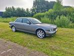 Jaguar XJ V6, Auto's, Jaguar, Automaat, 238 pk, Achterwielaandrijving, Zwart