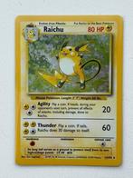 Raichu Base Set 14/102, Hobby en Vrije tijd, Ophalen of Verzenden, Zo goed als nieuw, Losse kaart