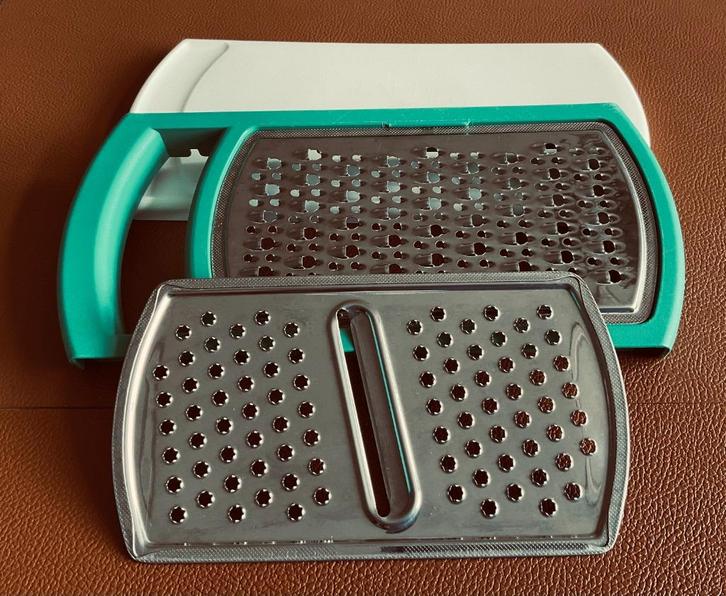 Tupperware: twee soorten raspen, Huis en Inrichting, Keuken | Tupperware, Nieuw, Overige typen, Ophalen of Verzenden