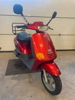 Piaggio zip type 50cc 2t nl brom mogelijk, Fietsen en Brommers, Scooters | Piaggio, Ophalen of Verzenden, Zo goed als nieuw, Tweetakt