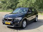 BMW X1 sDrive18i Executive, Auto's, BMW, Stof, Gebruikt, Euro 6, Met garantie (alle)