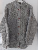 Prachtig handgebreid 100% wollen vest jas iers aran patroon, Kleding | Dames, Truien en Vesten, Verzenden, Zo goed als nieuw, Maat 38/40 (M)