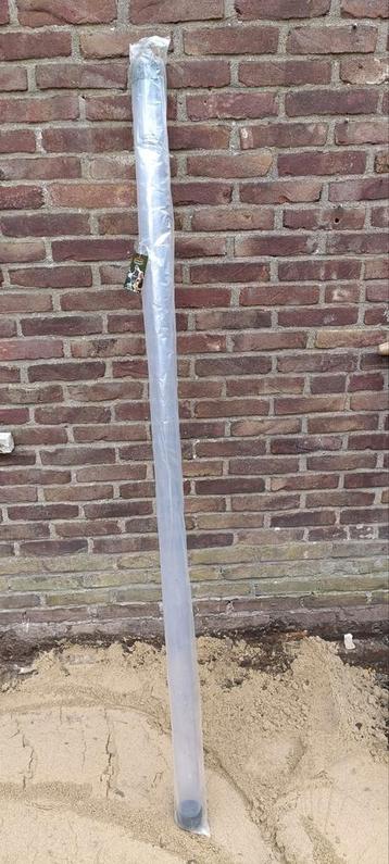 5 Nieuwe Vaste Hengel Kokers - 1.82m beschikbaar voor biedingen