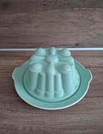 Groene puddingvorm met onderbord Petrus Regout Maastricht, Ophalen of Verzenden